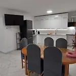 I Na Slonku